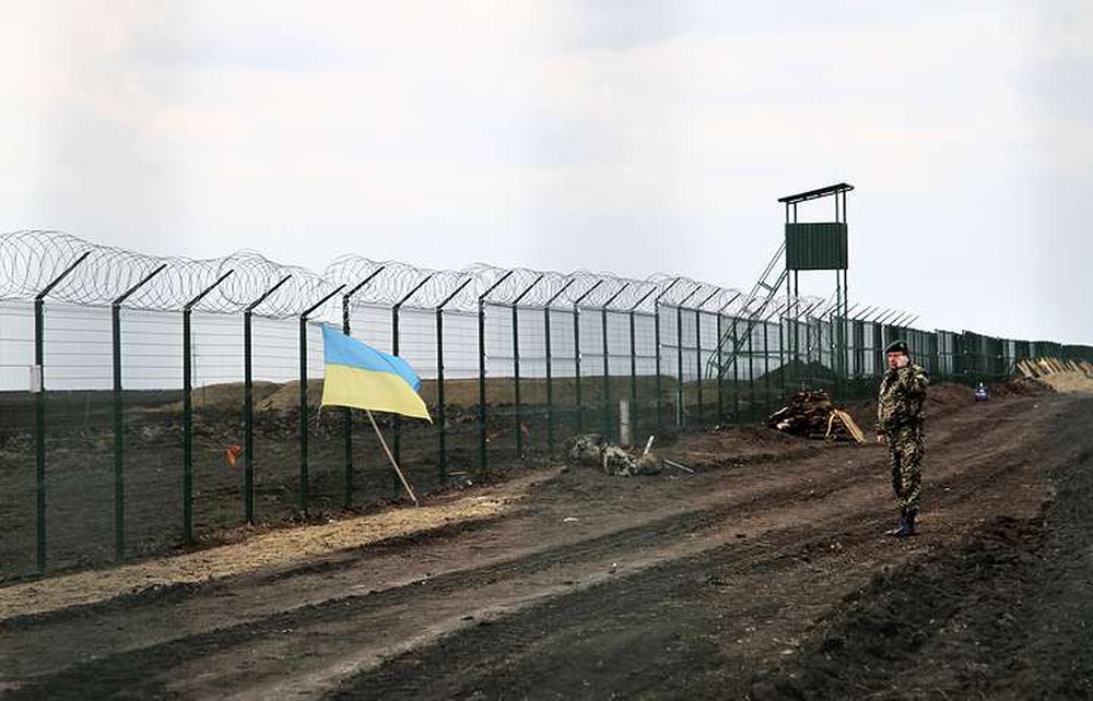 Ukraine tuyên bố tăng tốc xây tường biên giới, bất ngờ được Nga khen: Lựa chọn thời điểm quá hợp lý! - Ảnh 2.