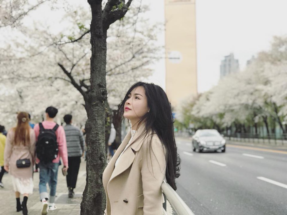 Hot girl thẩm mỹ Vũ Thanh Quỳnh sau 4 năm thay diện mạo đổi cuộc đời: Đã giàu có hơn, vẫn lẻ bóng đợi chân ái - Ảnh 28.
