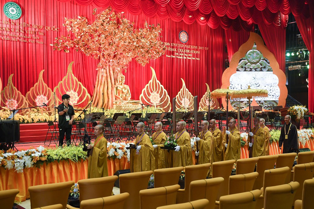 Hội trường sức chứa 3.000 người chùa Tam Chúc sẵn sàng cho giờ khai mạc Vesak - Ảnh 3.