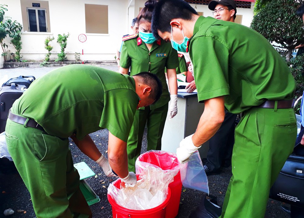 Hành trình triệt phá đường dây buôn nửa tấn ma túy đắt hơn vàng ở Sài Gòn - Ảnh 1.