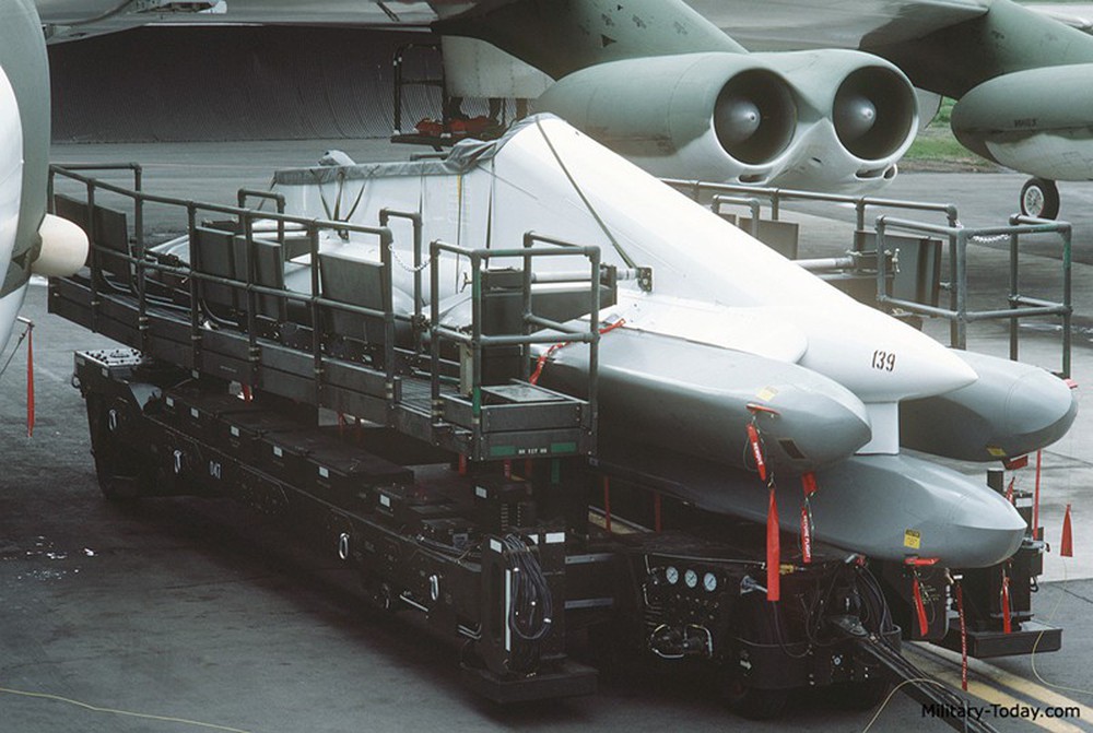 Uy lực của tên lửa AGM-86 được trang bị cho B-52 - Ảnh 5.