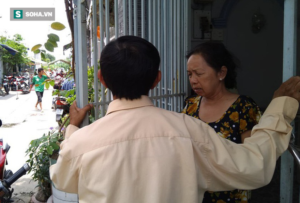 Nghi phạm sát hại 3 người thân từng xách dao truy sát cả nhà, thường xuyên rạch tay xin đểu hàng xóm - Ảnh 2.