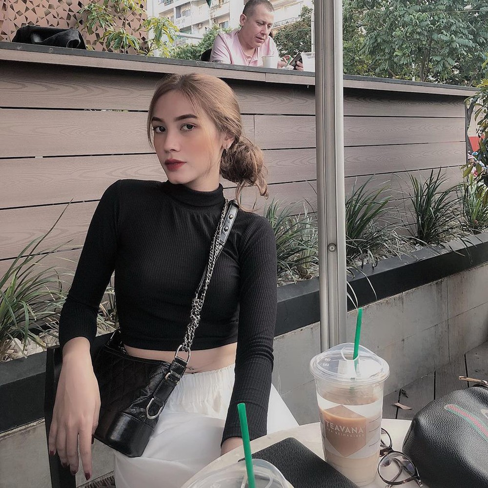 Hội con lai đang hot nhất trên MXH: Toàn là gương mặt nổi bật trong vũ trụ hot girl, có người sinh 2002 đã cực kỳ nóng bỏng - Ảnh 24.
