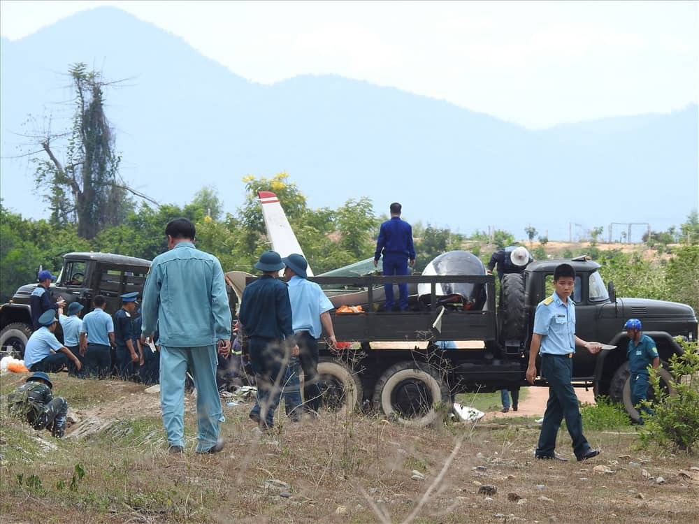 Máy bay quân sự rơi ở Khánh Hòa, 2 phi công hy sinh - Ảnh 6.