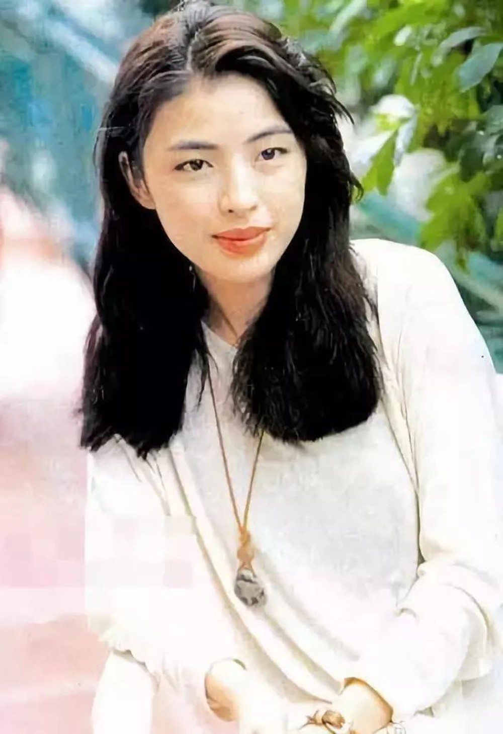 Cuộc hôn nhân tròn đầy hơn 30 năm của Thiên vương Hong Kong Trương Học Hữu: Bà xã đẹp ngang ngửa Trương Mạn Ngọc, hi sinh cả sự nghiệp vì chồng con - Ảnh 2.