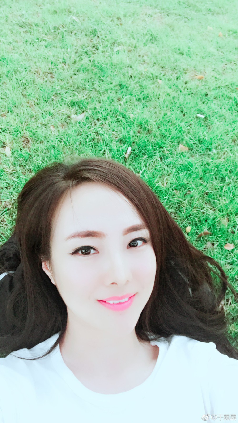 Không thể tin nổi Nữ hoàng khoe thân Can Lộ Lộ ngày nào giờ đây lột xác hoàn toàn, e ấp như thiếu nữ 18 thế này - Ảnh 10.