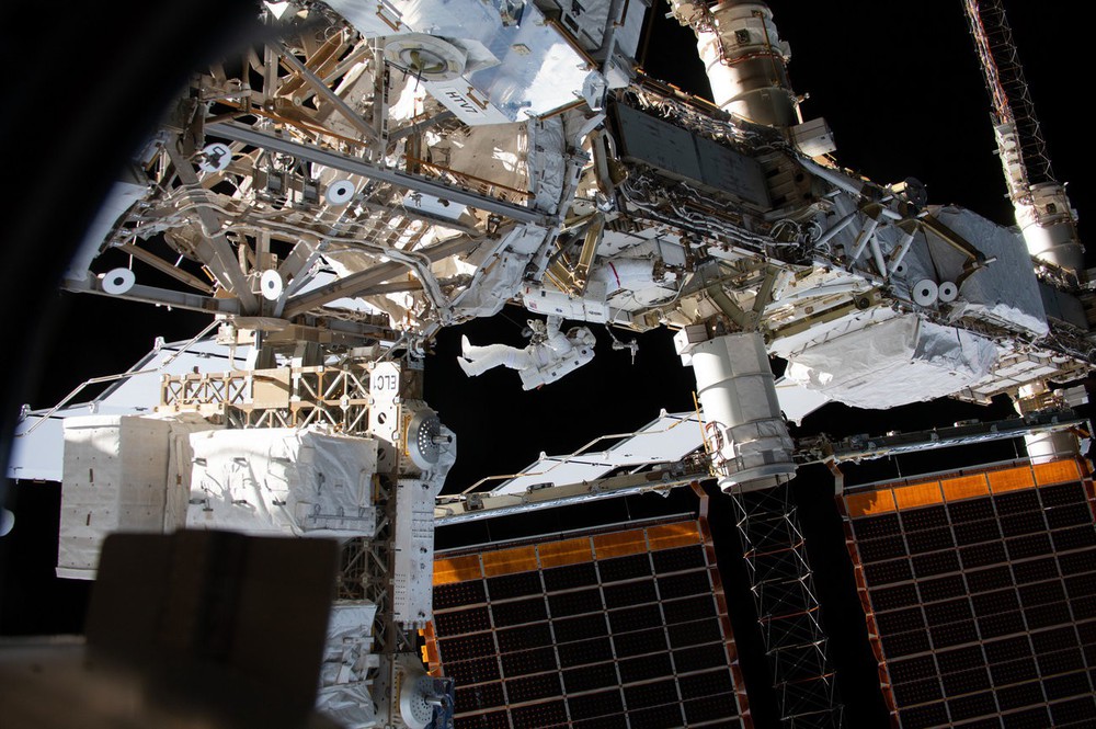 Tương lai bất định của Trạm vũ trụ ISS khi NASA muốn trở lại Mặt trăng - Ảnh 6.