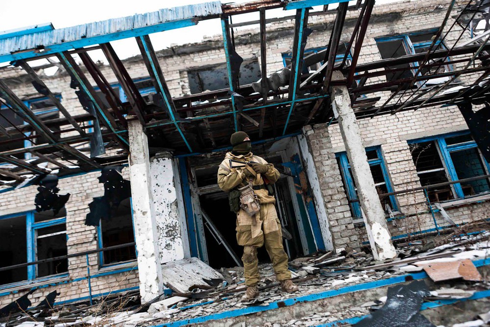 Nhà tài phiệt chống lưng tin đồn của tân TT Ukraine: Nga thua rồi, hãy buông bỏ Donbass đi! - Ảnh 2.