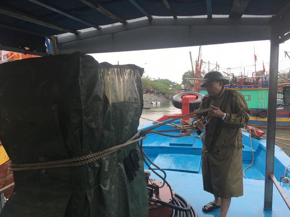 Hơn 150 tàu cá Quảng Bình nằm trong vùng nguy hiểm bão số 4 - Ảnh 3.