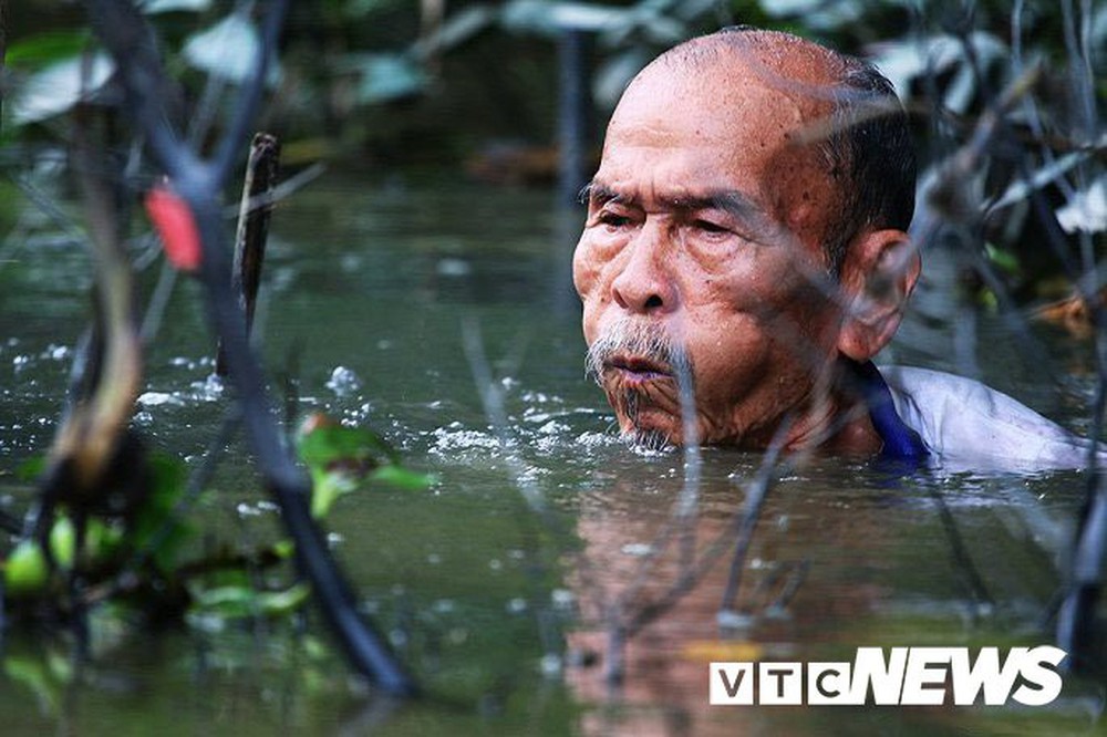 Phi công huyền thoại Nguyễn Văn Bảy - anh hùng lái máy bay khi chưa biết đi xe đạp - Ảnh 1.