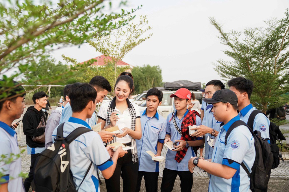Hành Trình Từ Trái Tim trao tri thức cho thế hệ trẻ khởi nghiệp kiến quốc - Ảnh 11.