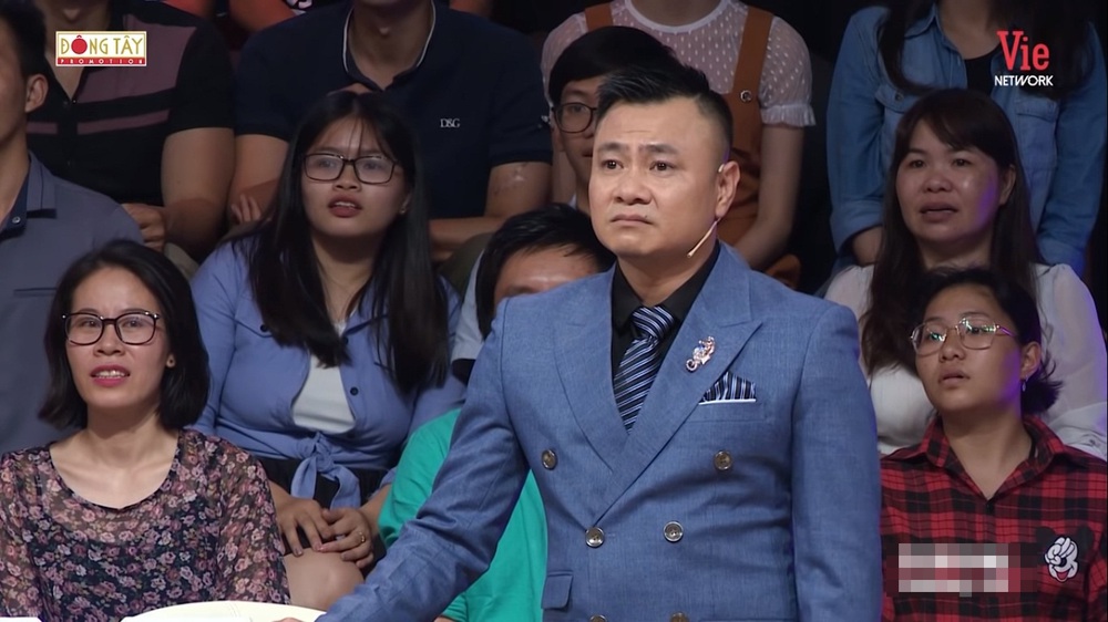 Bất ngờ thấy mình cách đây 20 năm, Tự Long phản ứng khó tin nổi - Ảnh 4.