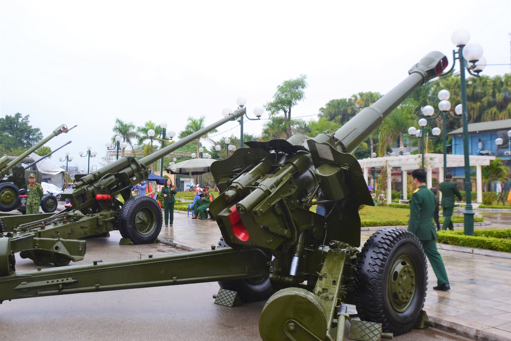 Lần đầu Pháo binh Việt Nam giới thiệu các loại hỏa lực cực mạnh trong biên chế: Gần trọn bộ - Ảnh 9.