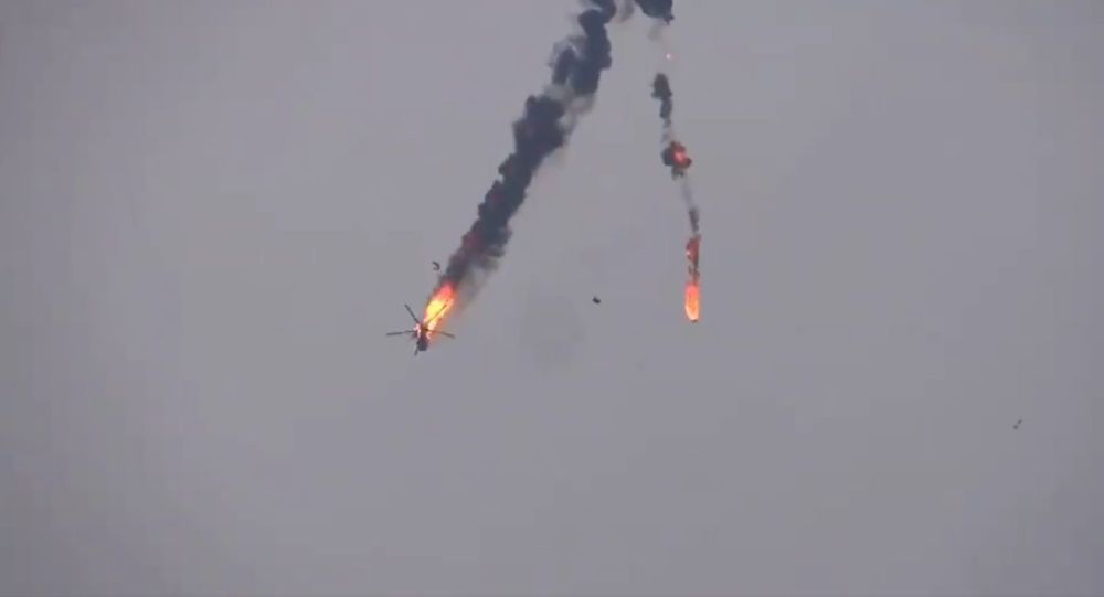 Tiêm kích F-16 Thổ Nhĩ Kỳ phóng tên lửa bắn cháy trực thăng Mi-17 của QĐ Syria? - Ảnh 1.