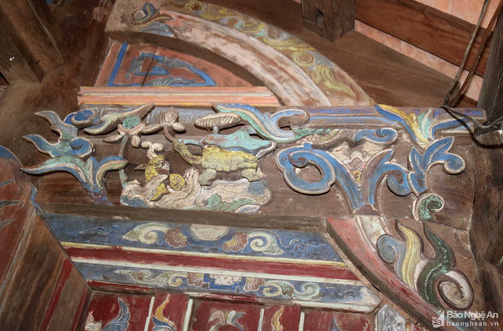Nghệ thuật điêu khắc và báu vật gây kinh ngạc ở đền cổ Linh Kiếm - Ảnh 5.