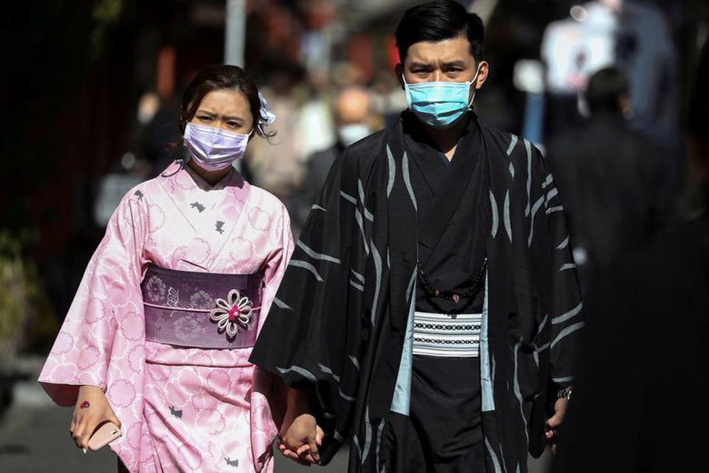 24h qua ảnh: Những hàng ghế vắng khách trên máy bay vì dịch bệnh virus corona - Ảnh 4.