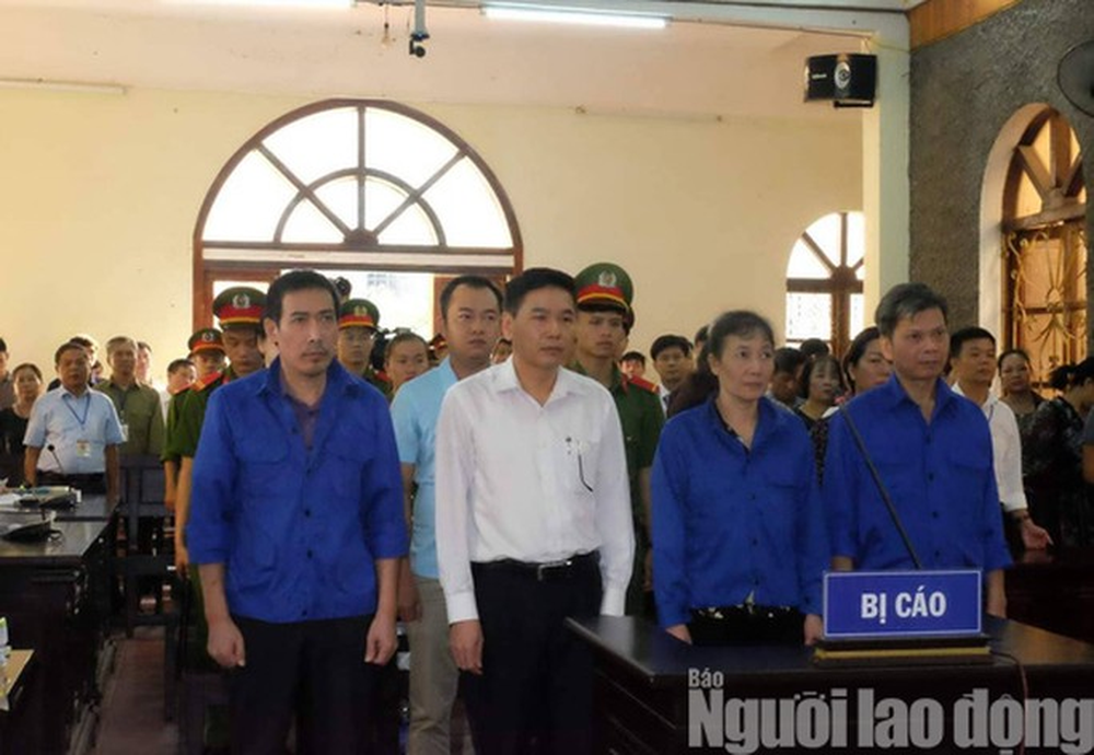 Vụ án gian lận điểm thi Sơn La: Nhận tiền tỉ để sửa điểm thi