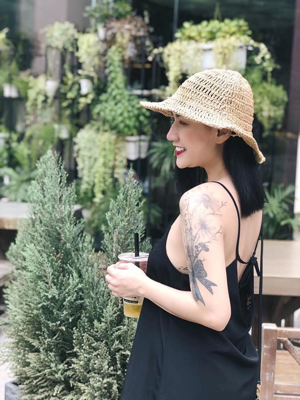 Chân dung bà xã hơn tuổi, quyến rũ khó tin của hot boy một thời Baggio - Ảnh 21.