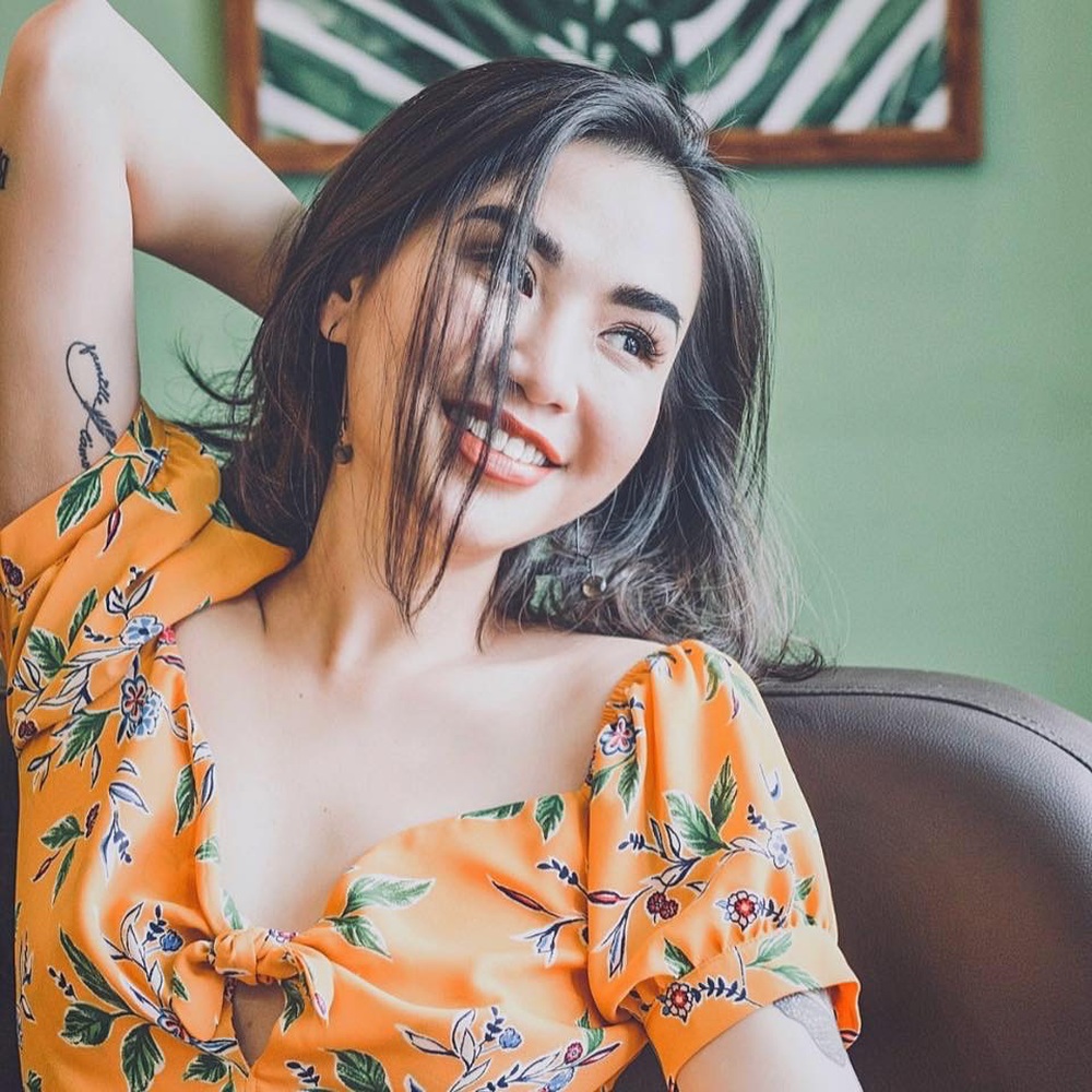 Chân dung bà xã hơn tuổi, quyến rũ khó tin của hot boy một thời Baggio - Ảnh 10.