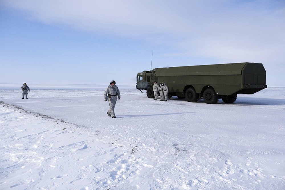 [ẢNH] Tại sao Nga đem rồng biển K-300P lên trấn giữ Bắc Cực? - Ảnh 2.
