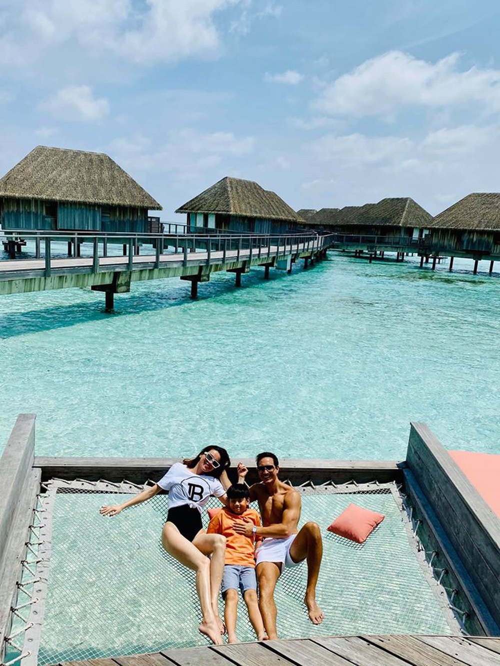 Hồ Ngọc Hà mặc bikini nóng bỏng tại Maldives: Xin được gầy để khỏi hấp dẫn ai - Ảnh 8.