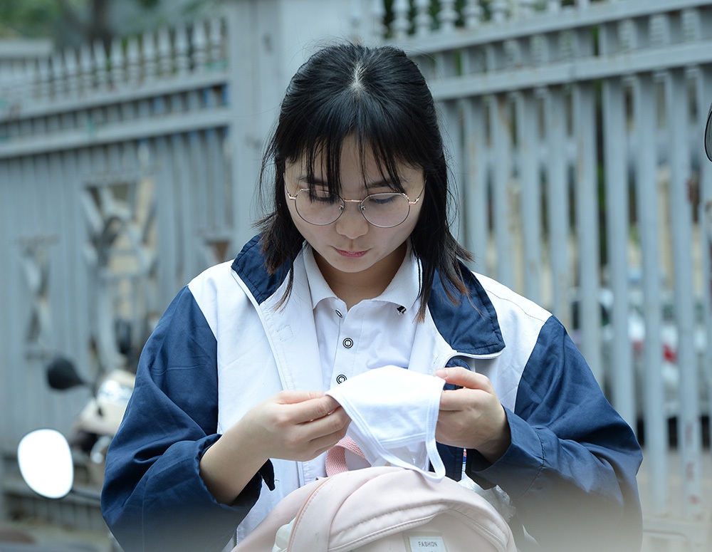 Sinh viên chuyển đồ thâu đêm nhường chỗ cho người cách ly: Mệt nhưng vui vì góp phần nhỏ bé chống dịch Covid-19 - Ảnh 14.