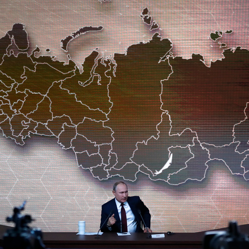 Tổng thống Putin và chiến lược chuyển mình từ Đại Âu sang Đại Á: Từ biệt châu Âu, gấu Nga là phải gặp rồng Trung Quốc? - Ảnh 1.