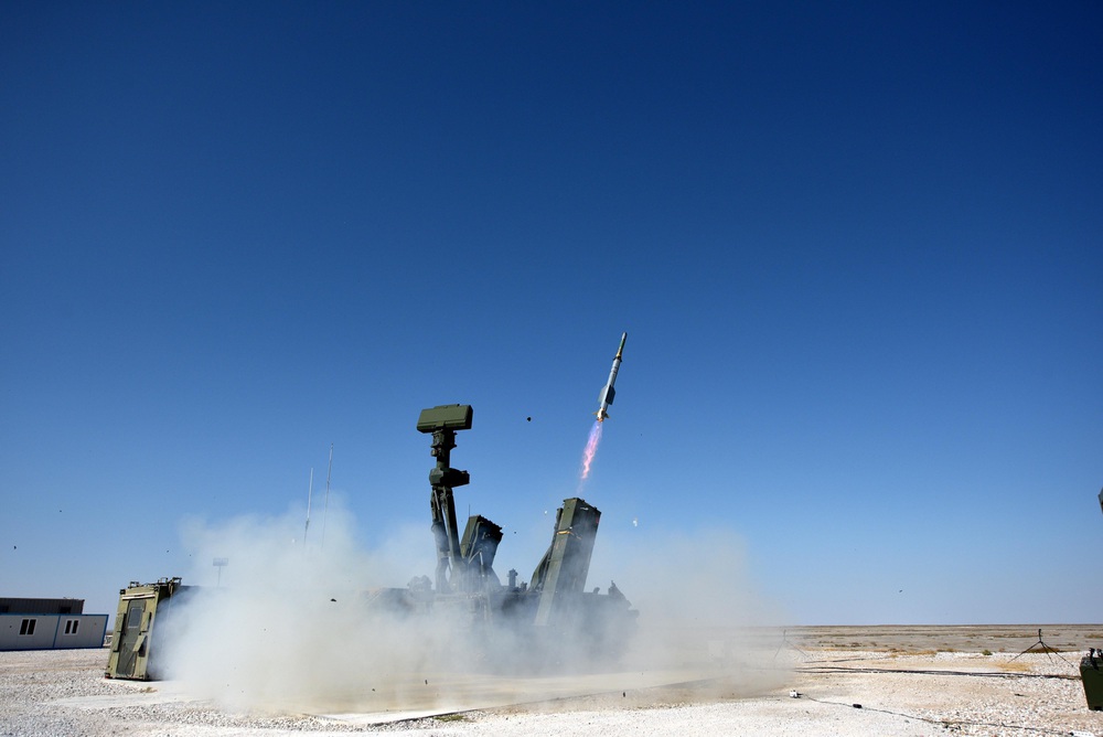 Thổ Nhĩ Kỳ gấp rút triển khai tên lửa PK hiện đại tới Syria: Tiêu diệt máy bay Nga? - Ảnh 1.