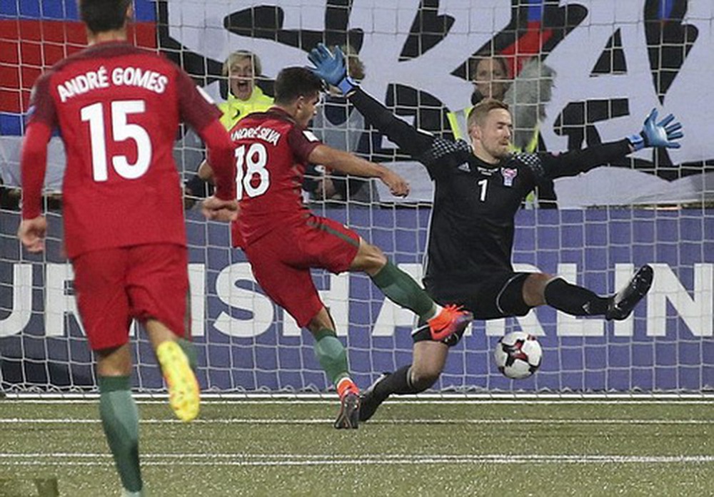 Ronaldo khởi xướng, tuyển Bồ Đào Nha góp 50% tiền thưởng EURO 2020 - Ảnh 1.