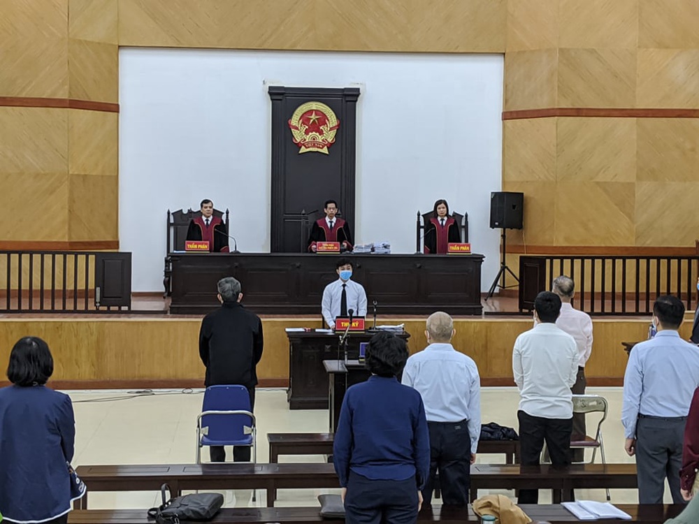 Cựu Bộ trưởng Nguyễn Bắc Son được chỉ định luật sư do luật sư bào chữa vắng mặt - Ảnh 1.