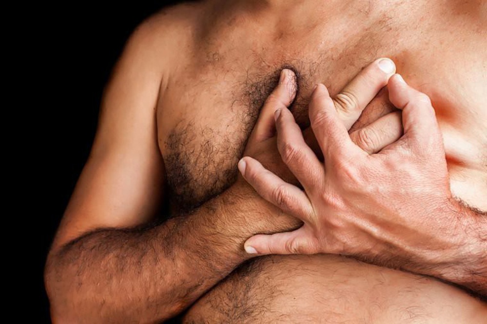 8 dấu hiệu đáng ngạc nhiên của ung thư vú ở nam giới - Ảnh 7.