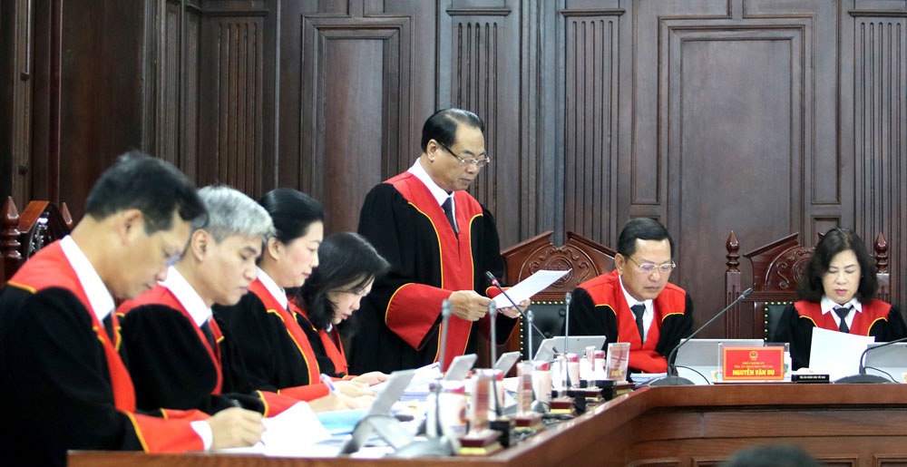 [Ảnh] Bên trong phiên tòa giám đốc thẩm vụ án Hồ Duy Hải, kỳ án kéo dài 10 năm chưa có hồi kết - Ảnh 7.