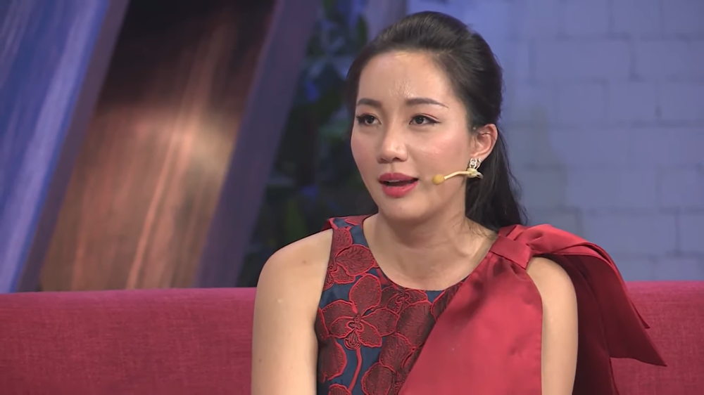 Lê Dương Bảo Lâm: Đi làm về nhận cát-xê, tôi rải tiền từ lầu 1 tới lầu 3, vợ đi đằng sau lụm - Ảnh 5.