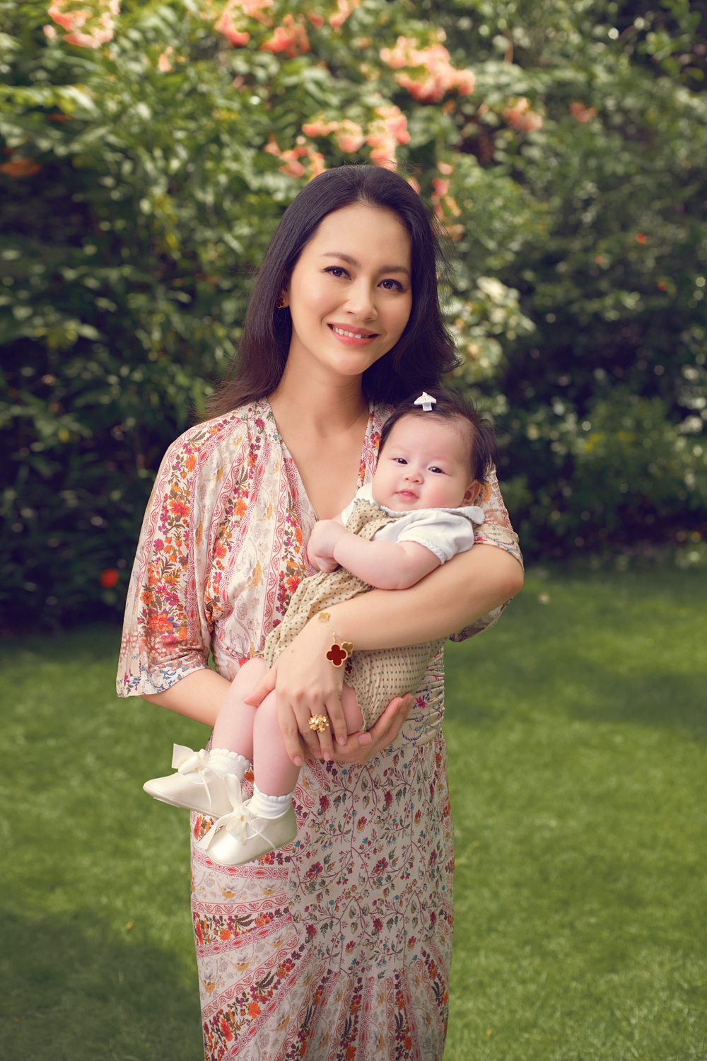 Diễn viên Người Mỹ trầm lặng Hải Yến sinh liên tiếp 3 con trong 5 năm ở ẩn - Ảnh 9.