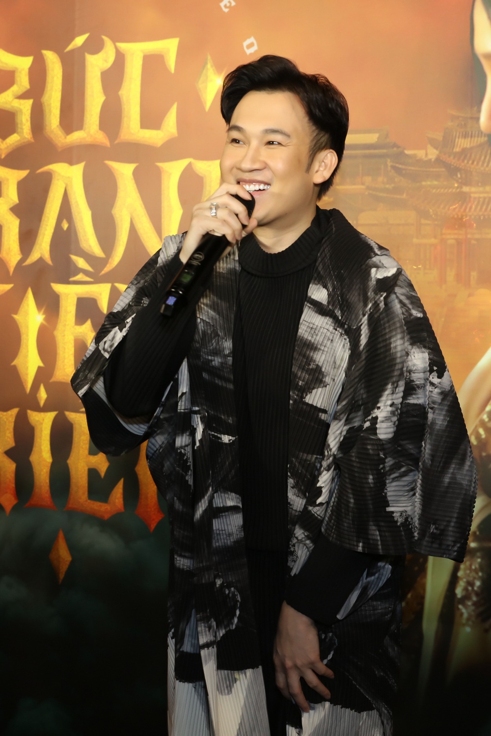Dương Triệu Vũ bật khóc - Ảnh 2.