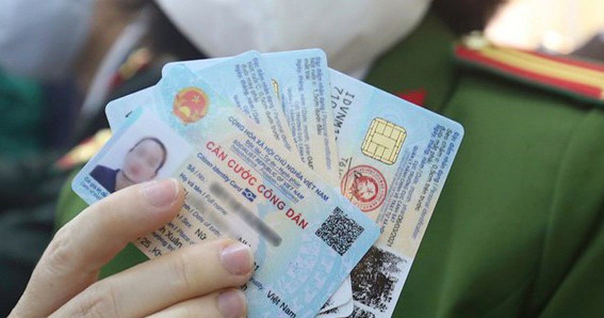Ai được quyền kiểm tra, giữ Căn cước công dân?