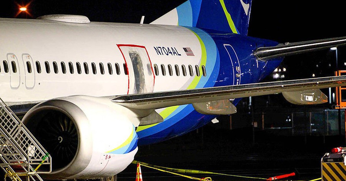 Phi công tiết lộ sốc với sự cố máy bay Boeing 737 Max 9 của Alaska Airlines