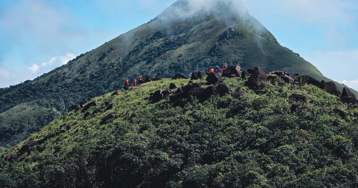 Siêu quần thể “Bà Nà Hills thứ 2” do Sun Group đầu tư nằm trên ngọn núi cao 1.000m dự kiến khởi công ngay trong tháng này