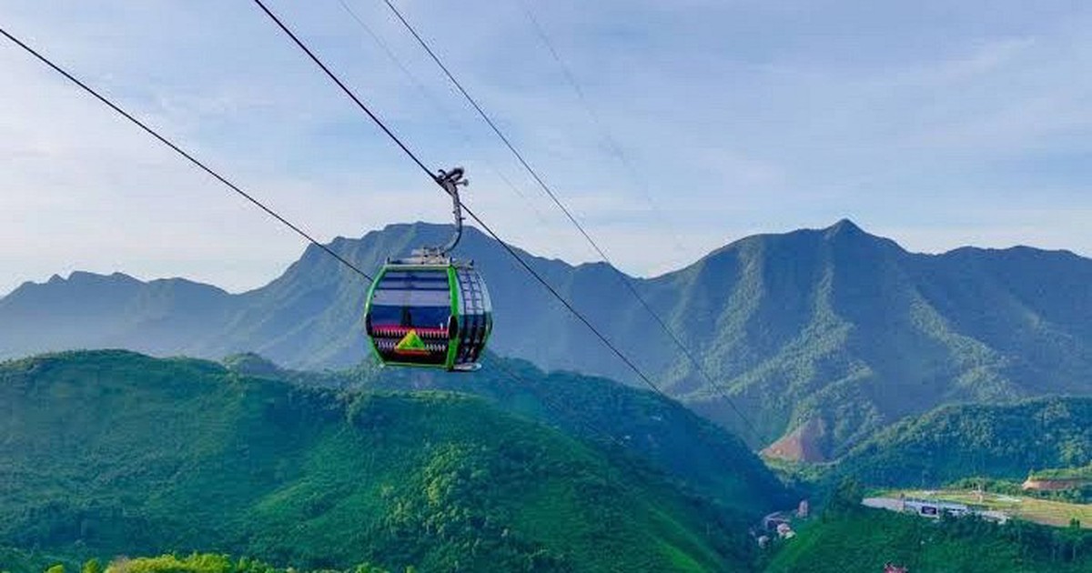 Một tuyến cáp treo thông báo miễn phí vé, áp dụng ngay từ ngày mai