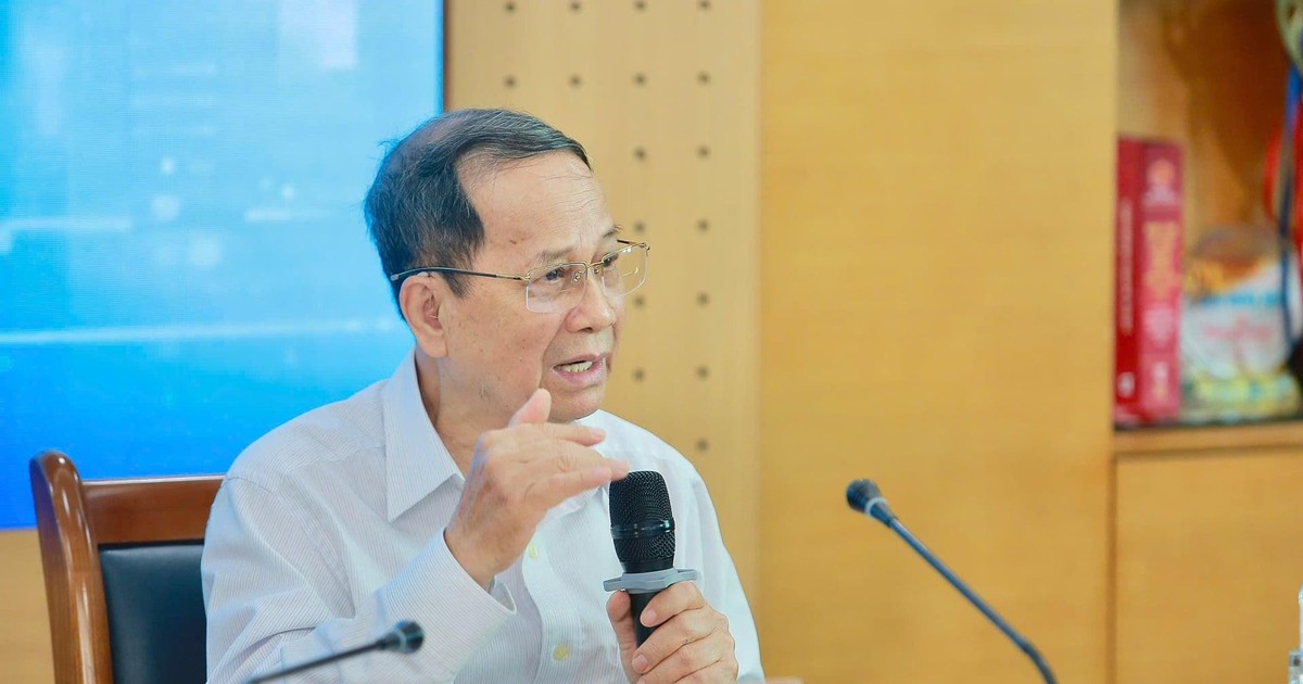 "2 vợ chồng thu nhập 30 - 40 triệu/tháng có thể mất 30 năm nhịn ăn uống mới mua được nhà, đừng vì sĩ diện phải sở hữu nhà mà mua bằng mọi giá"