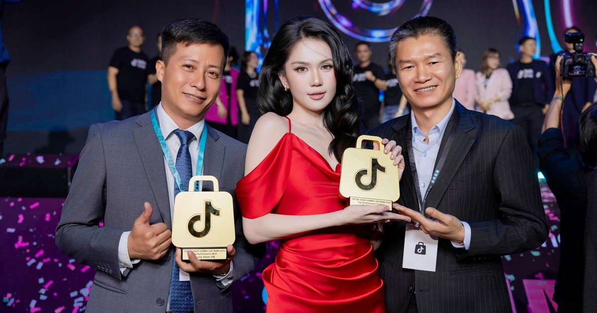 Chủ tịch Nesty từng làm công nhân 2 năm đã lên chức Phó giám đốc, nay thường livestream cùng Ngọc Trinh, Hòa Minzy, sở hữu cụm nhà máy 40.000 m² sản xuất 900.000 đôi dép/tháng