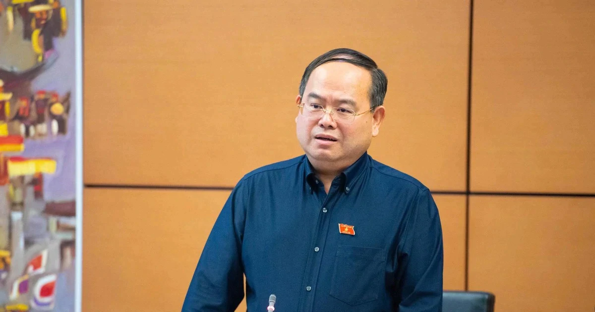 Bí thư Quảng Ninh: "Tăng trưởng dưới 10% thì cách chức cả bí thư, chủ tịch"