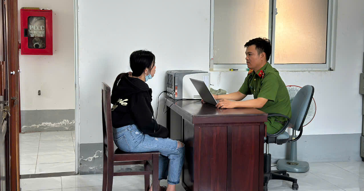 Sẽ phạt tiền từ 1.000.000 - 3.000.000 đồng nếu cá nhân phát sinh giao dịch nhận tiền sau đây