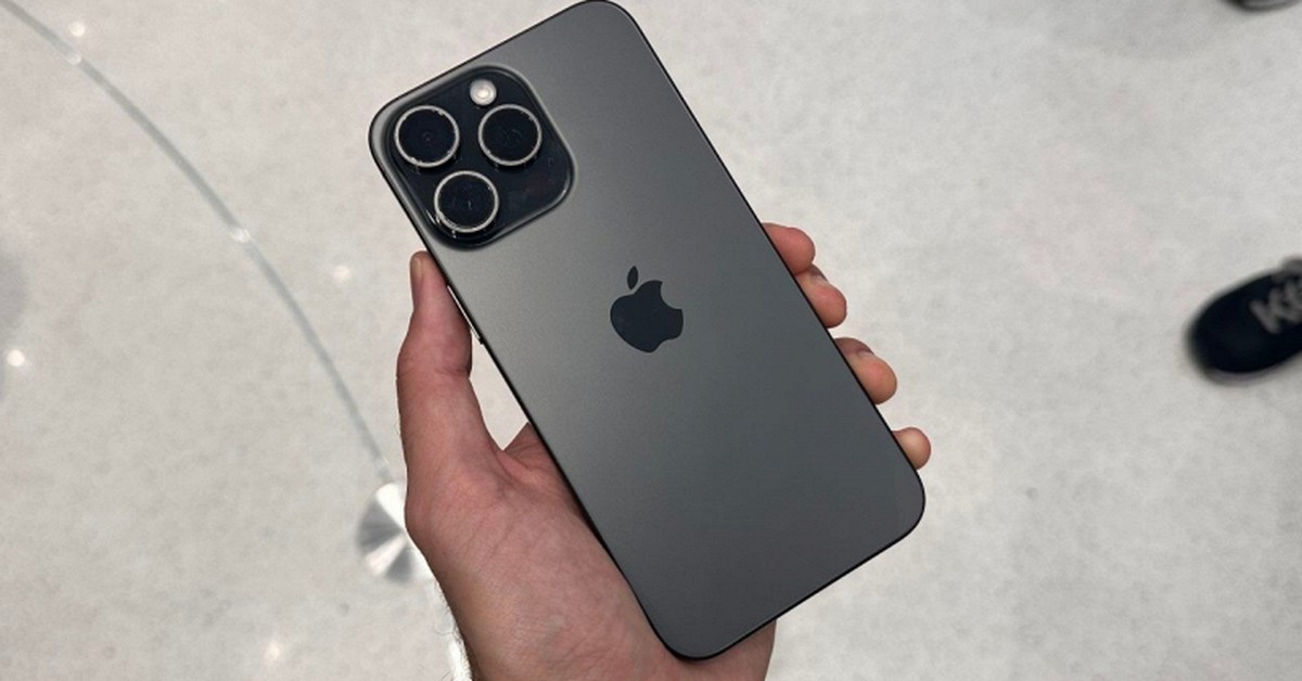 Chiếc iPhone cũ giảm giá tận 25 triệu đồng
