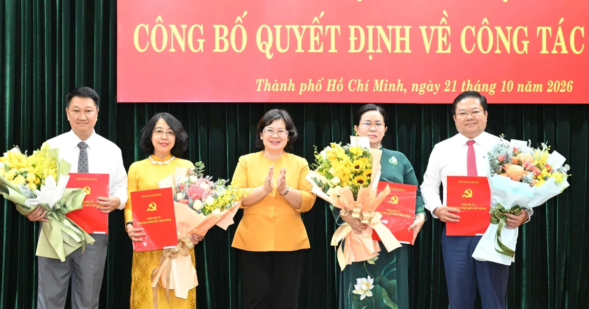 Thành ủy TP.HCM điều động, chỉ định cán bộ chủ chốt