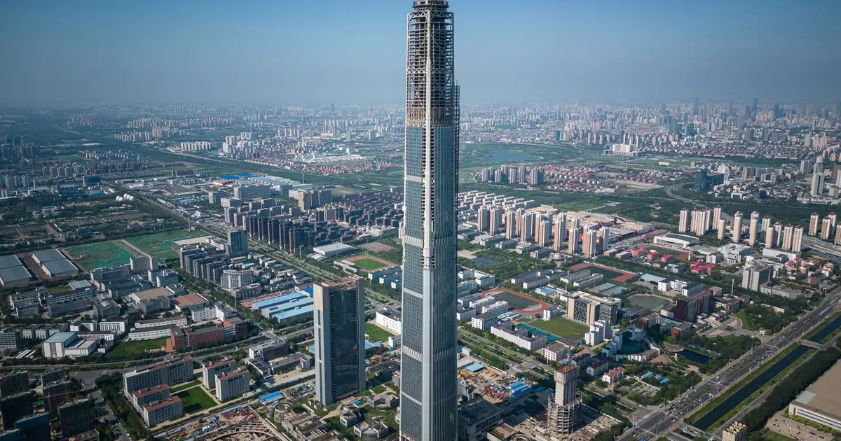 Dừng toàn bộ việc xây dựng tòa nhà cao gấp 1,8 lần Landmark 72: đã hoàn thiện 80%, đầu tư 250.000 tỷ đồng vẫn "đắp chiếu" 10 năm