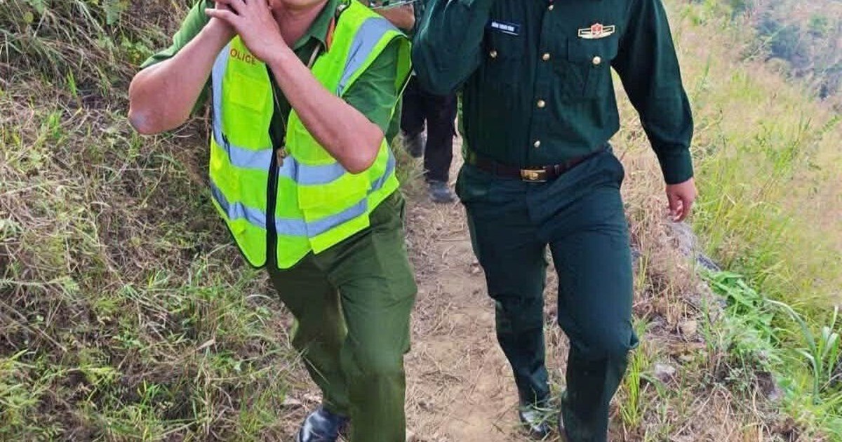 Nam thanh niên sống sót sau khi rơi xuống vực tại điểm cực Bắc ở Lũng Cú