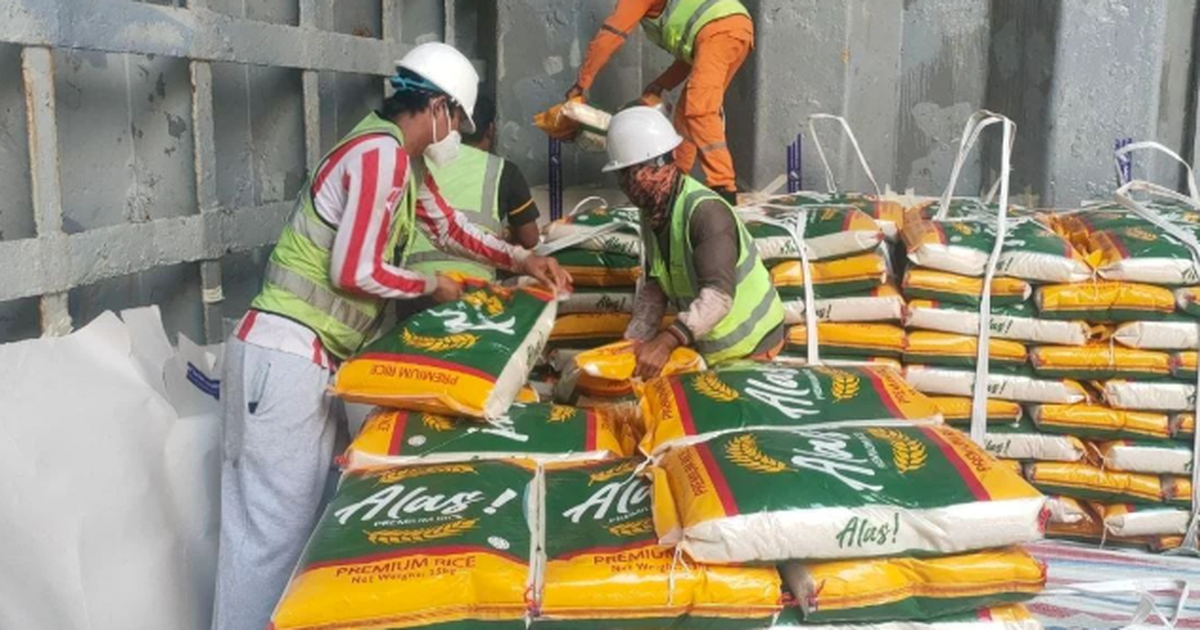 Không phải Thái Lan, một đối thủ của gạo Việt vừa mở tuyến đường thủy chở gạo thẳng sang Philippines, dự kiến đưa 60.000 tấn đi trong 3 tháng