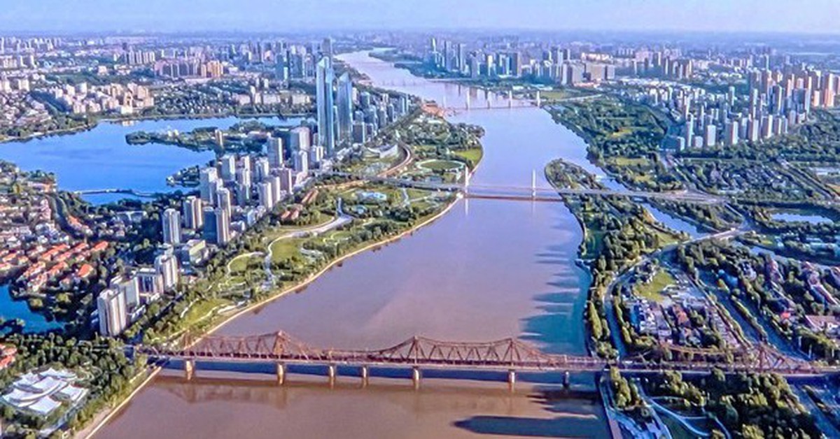 Dòng sông đặc biệt mang tên một màu sắc, chảy qua thành phố giàu nhất miền Bắc: Chuyên gia nói gì về quy hoạch tương lai hai bên bờ?