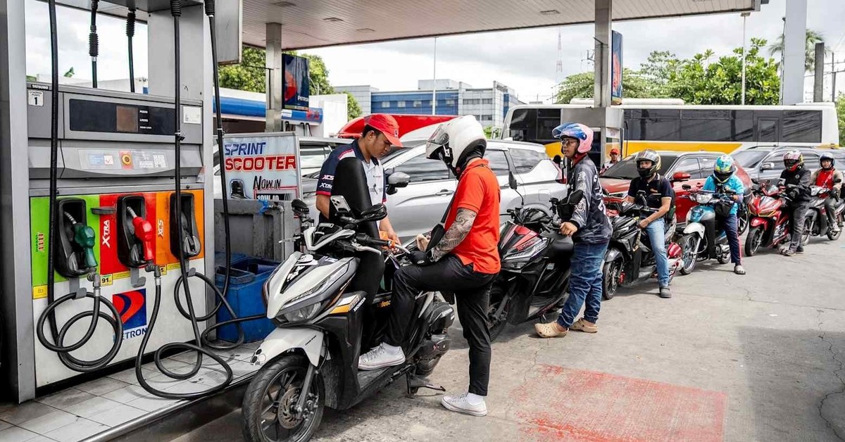 Một quốc gia Đông Nam Á vừa quyết định cho người lao động làm việc tại nhà để tiết kiệm xăng dầu